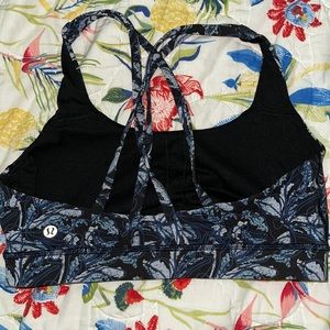 Energy lululemon sports bra